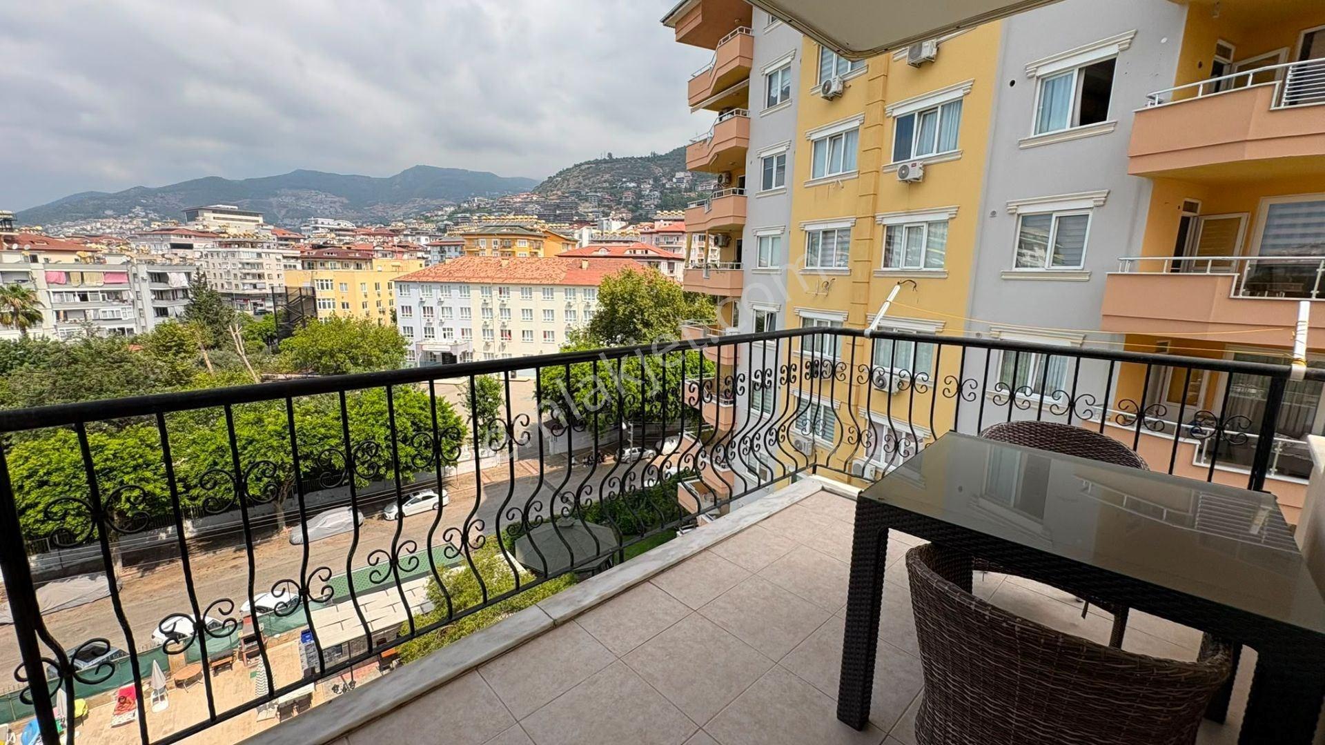 Alanya Güllerpınarında Modern Dizayn Lüks Eşyalı 1+1 Daire — fotoğraf 7