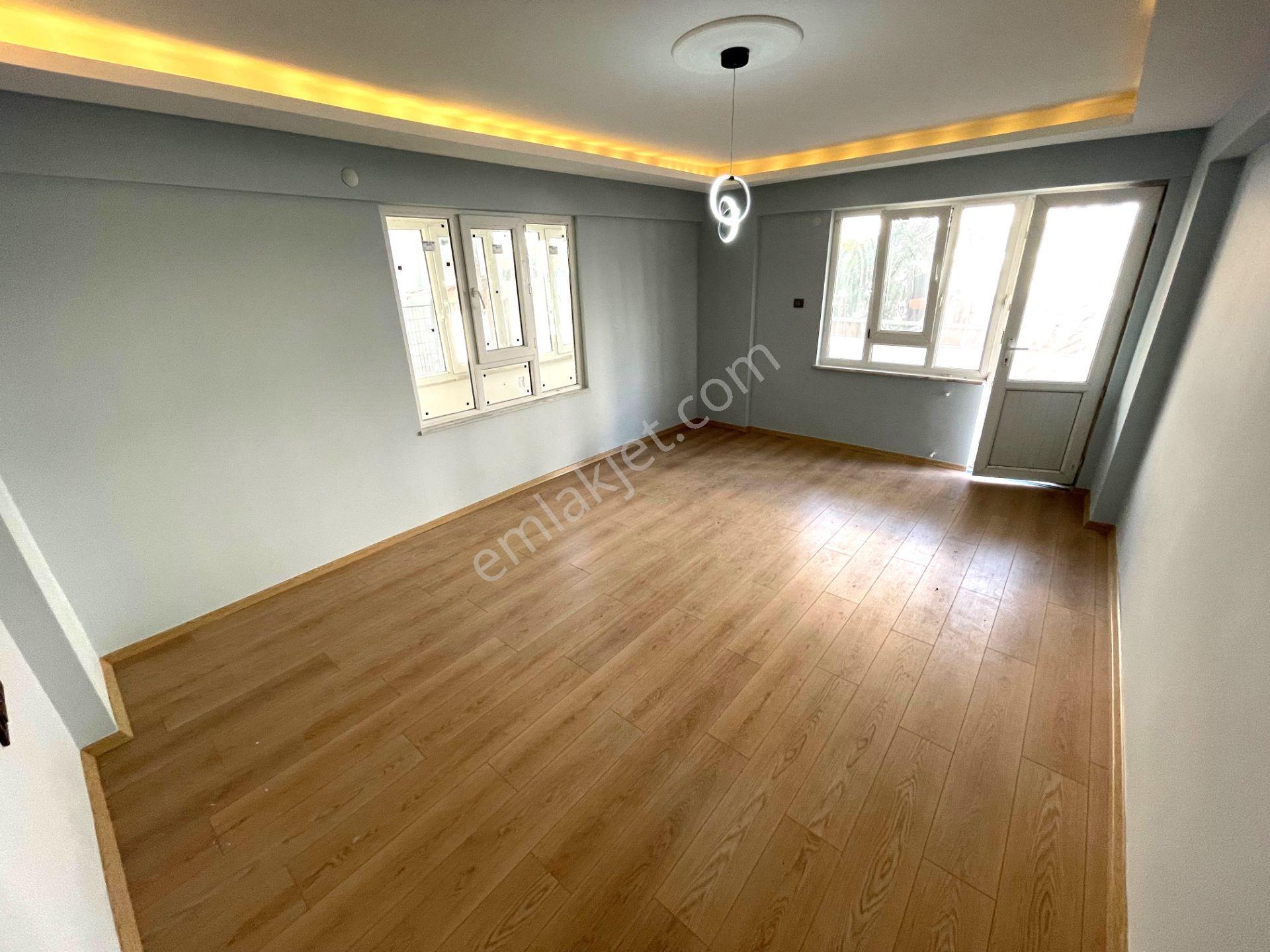 𝄞melodi'den Akçay Merkez'de Ayrı Mutfaklı Ön Cephe Bahçe Kullanımlı Harika Dizayn 2+1 Daire — fotoğraf 16