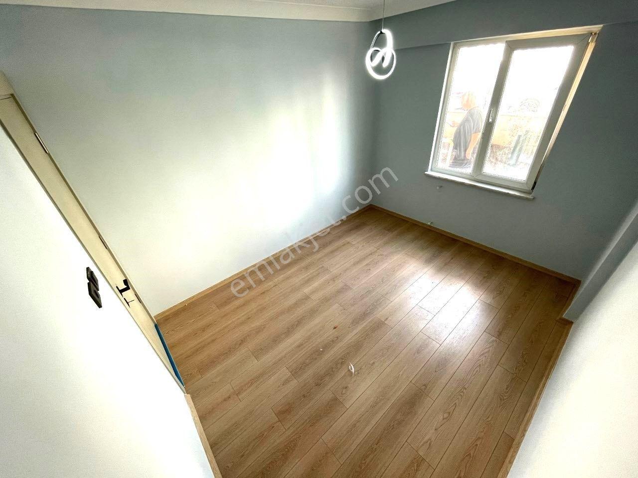 𝄞melodi'den Akçay Merkez'de Ayrı Mutfaklı Ön Cephe Bahçe Kullanımlı Harika Dizayn 2+1 Daire — fotoğraf 26