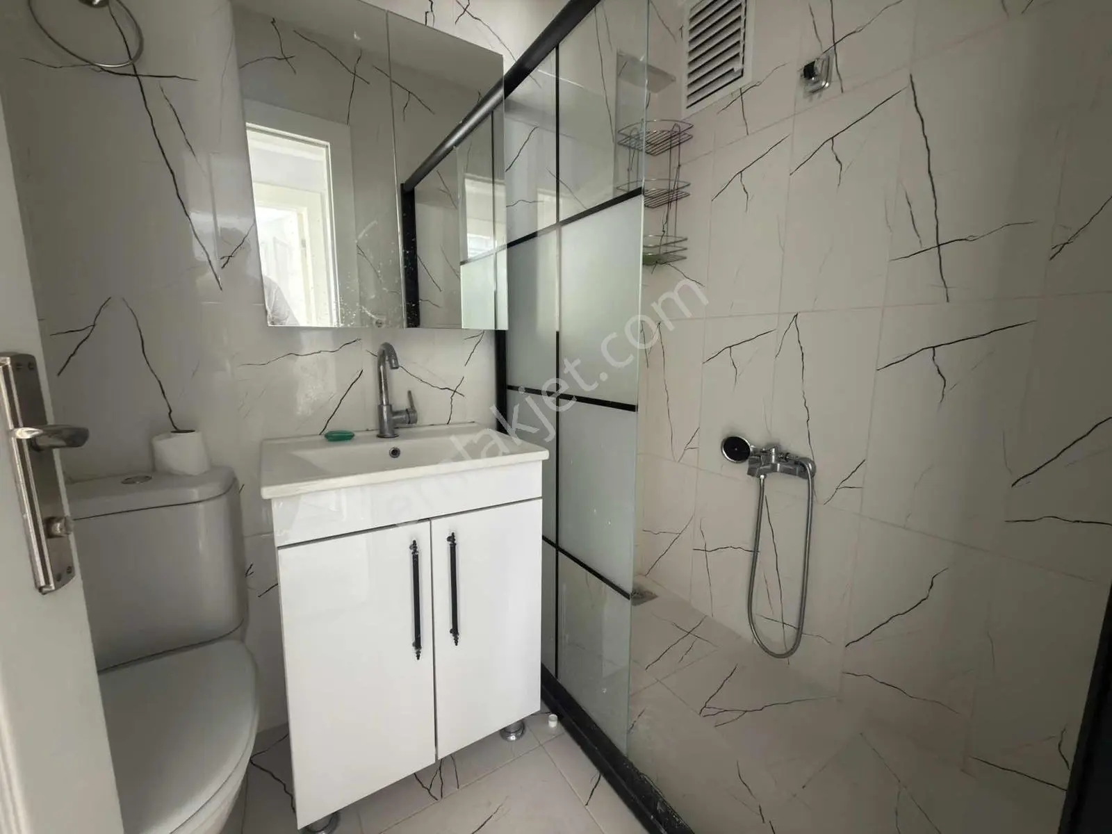 Ön Cepe -arakat-masrafsız 3+1 Satılık — fotoğraf 23