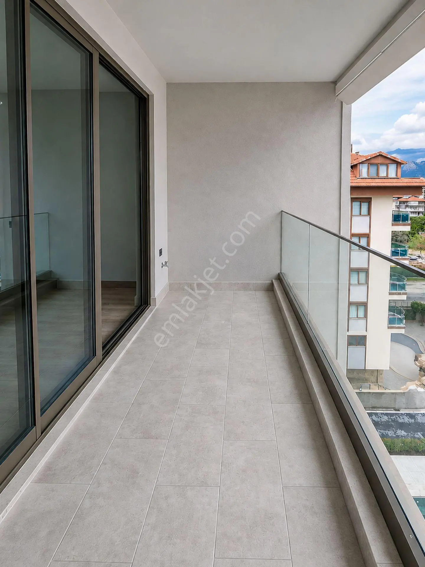 Kestel'de Denize Sıfır Yeni Sitede Manzaralı 2+1 Dubleks — fotoğraf 16