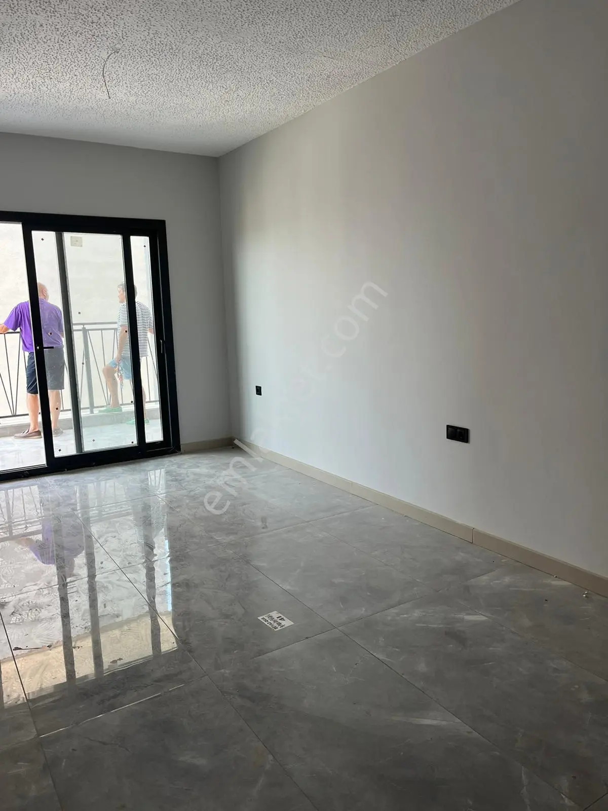 Ege Mahallesi'nde Deniz Manzaralı 3+1 Sıfır Satılık Daire — fotoğraf 4