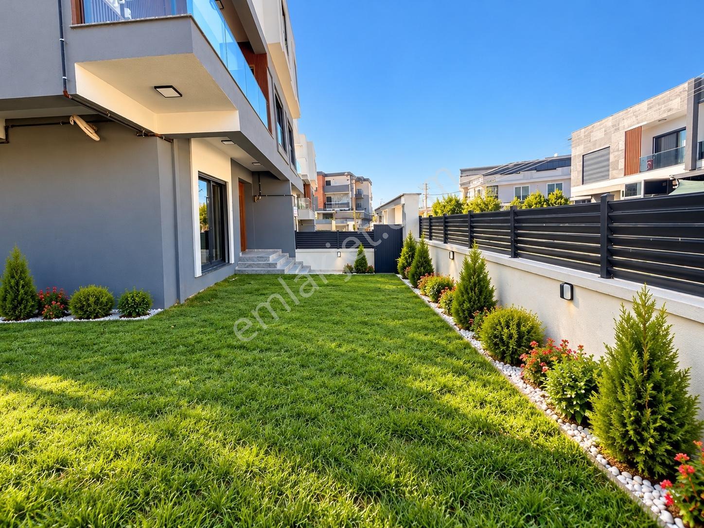 Coldwell Banker Poyrazdan Müstakil Bahçeli Lüks4+1 Satılık Villa — fotoğraf 5
