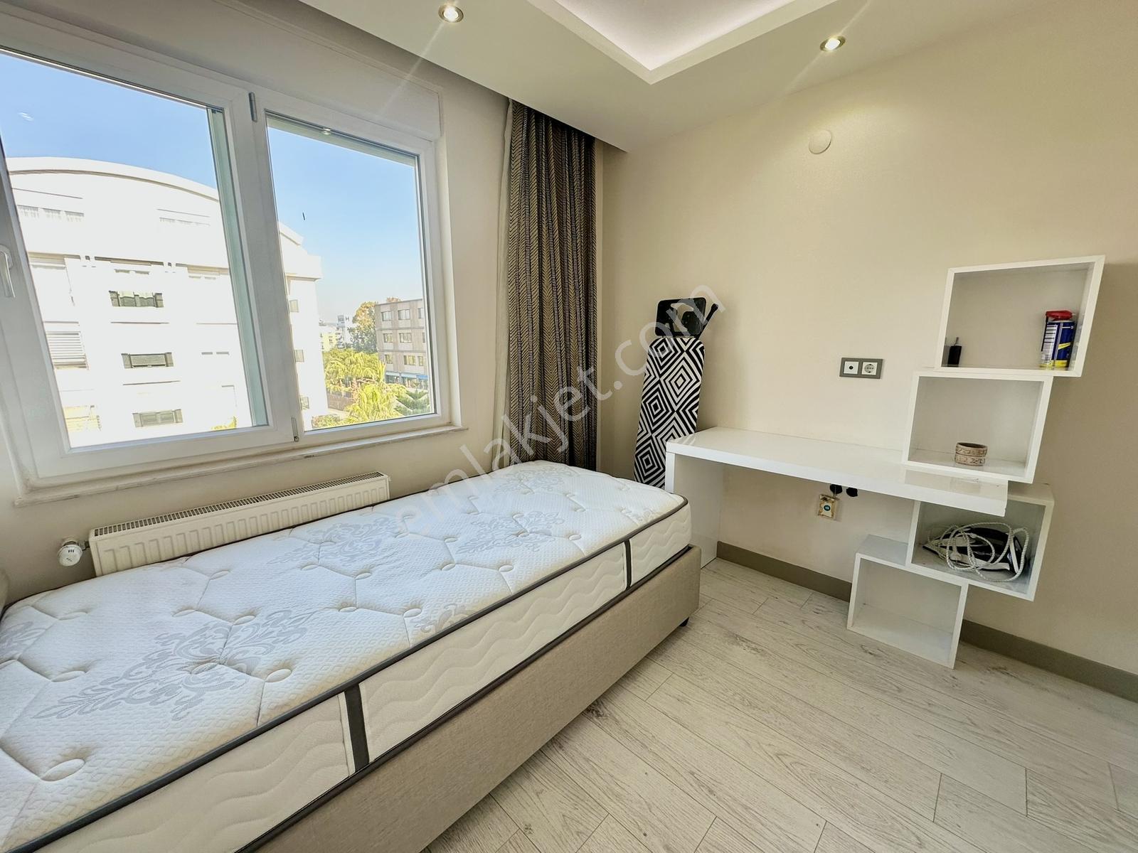 Ultra Lüks Site İçerisinde 2+1 Eşyalı 100m2 Satılık Daire En/ru — fotoğraf 15