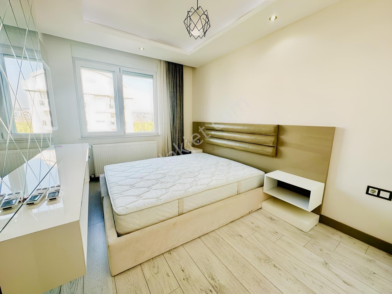 Ultra Lüks Site İçerisinde 2+1 Eşyalı 100m2 Satılık Daire En/ru — fotoğraf 18