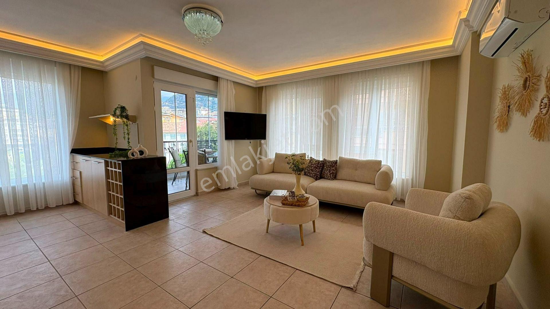 Alanya Güllerpınarında Ultra Lüks Eşyalı Merkezi Konum 1+1 Daire