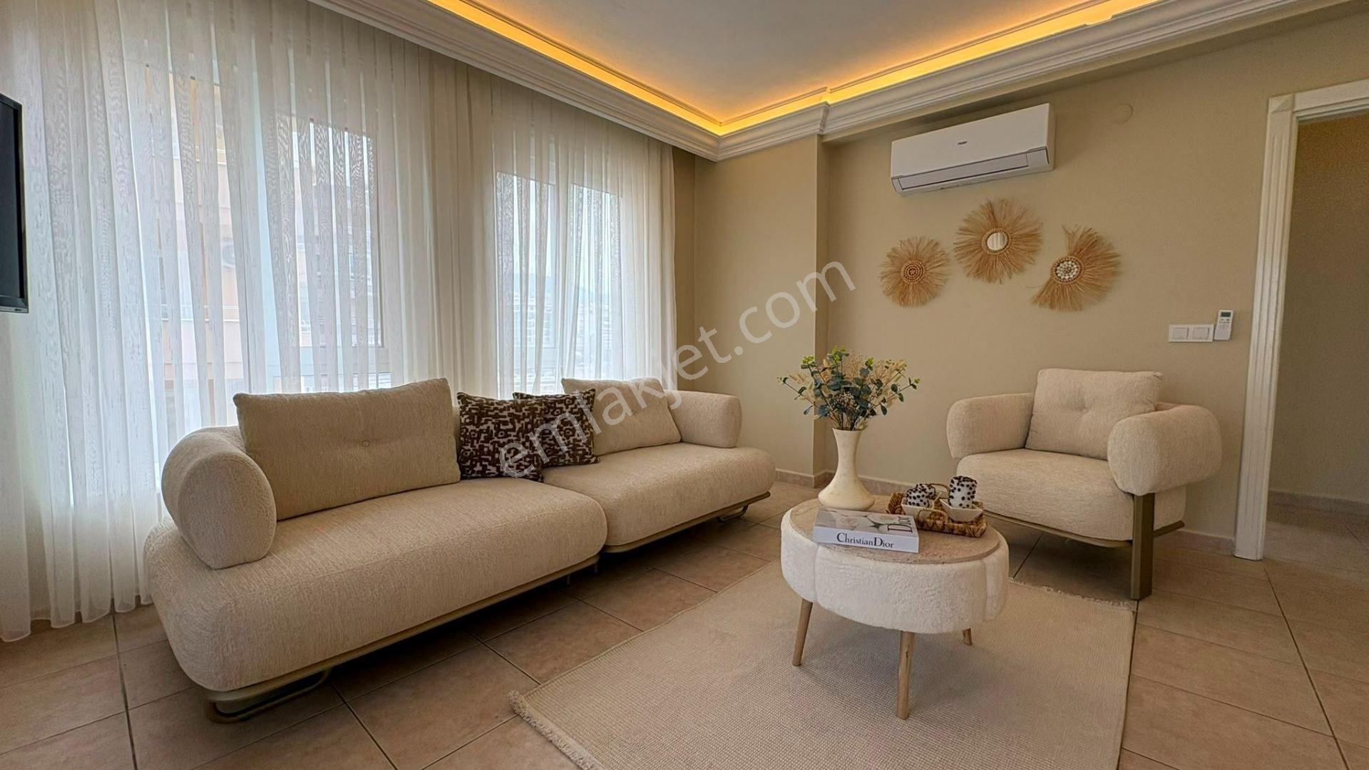 Alanya Güllerpınarında Ultra Lüks Eşyalı Merkezi Konum 1+1 Daire — fotoğraf 5