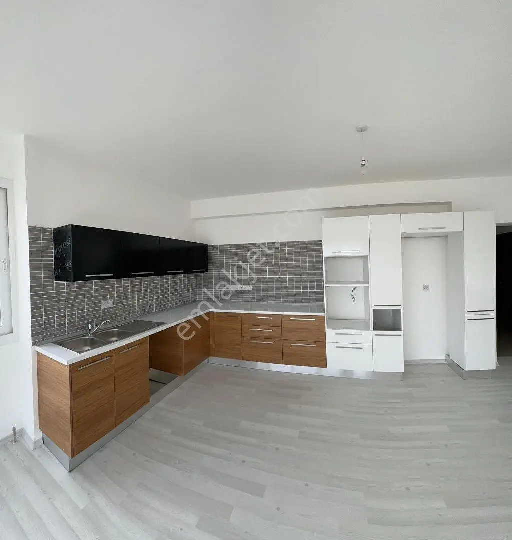 Gönyeli’de Satılık 3 + 1 Daire — fotoğraf 4