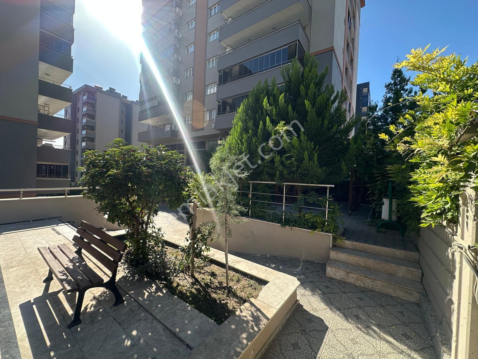 Şemikler Mahallesinde Site İçinde 3+1 Arakat Satılık Daire — fotoğraf 23