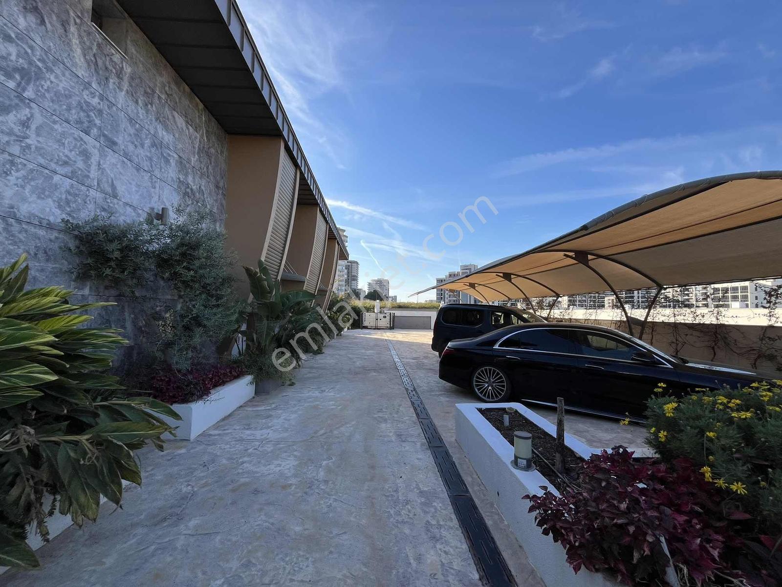 Park Villa'da Arakak 2+1 Kompleks Satılık Daire — fotoğraf 5