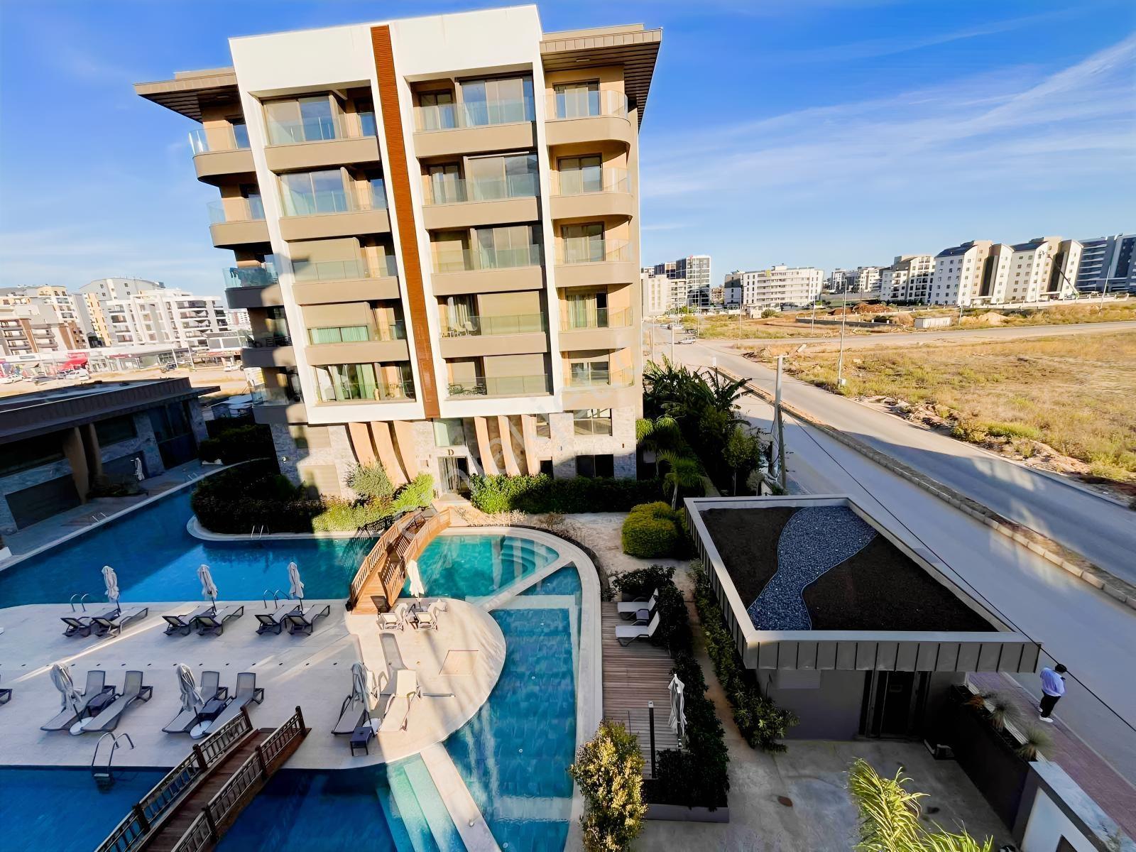 Park Villa'da Arakak 2+1 Kompleks Satılık Daire — fotoğraf 18