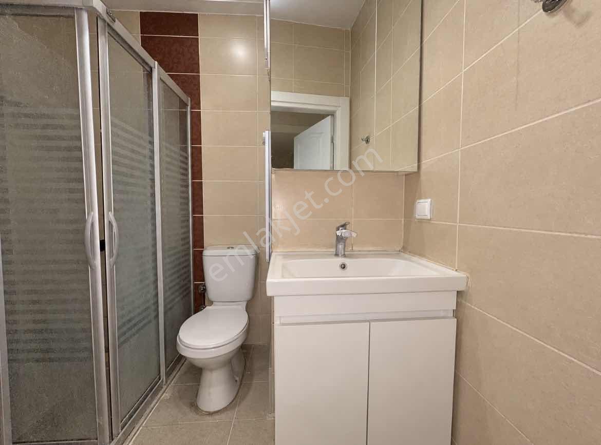 Onmax Burhaniye Merkezde 2+1 Ara Kat Kapalı Mutfak Satılık Daire — fotoğraf 25