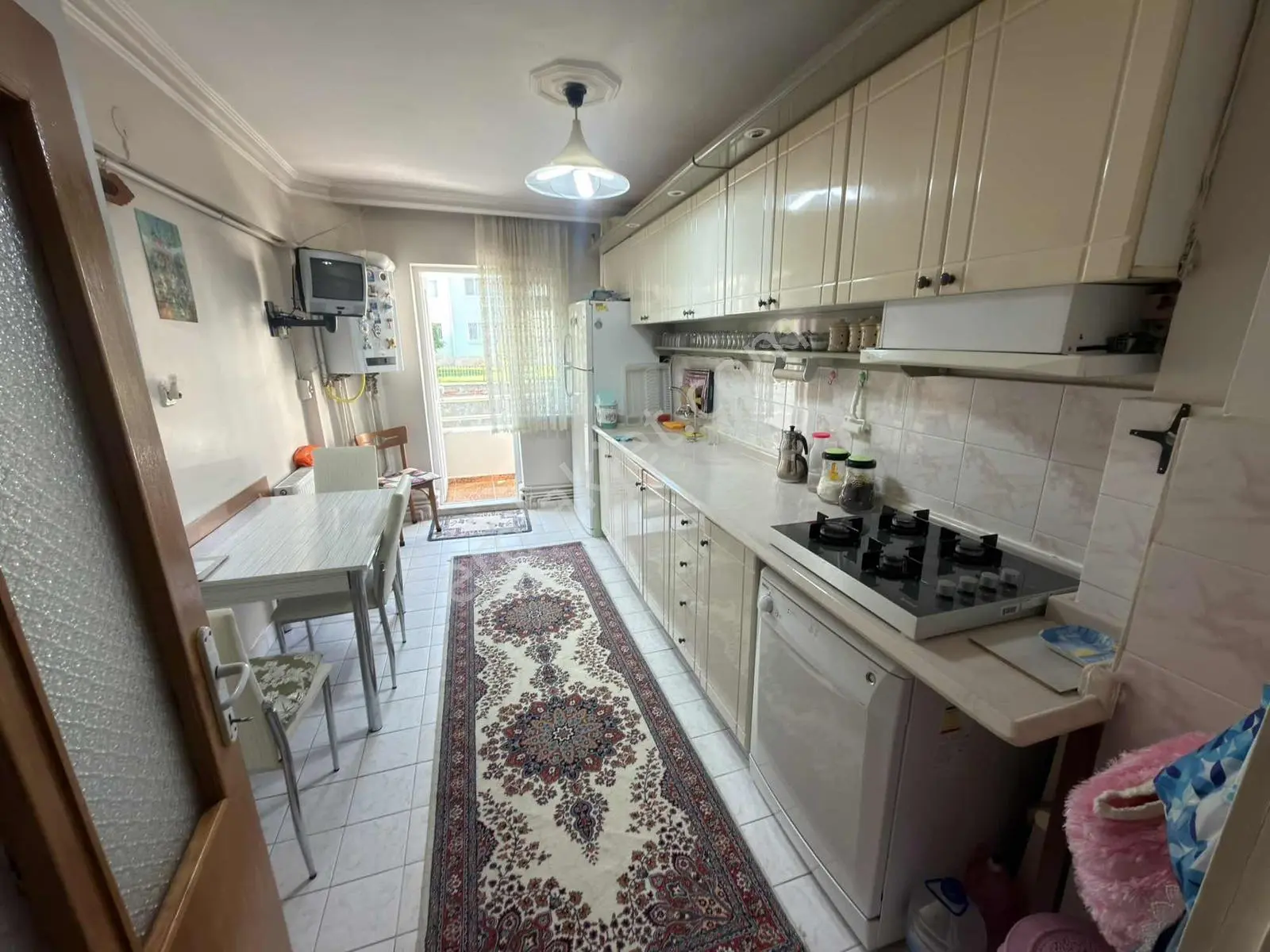 Site İçerisinde Merkezi Konumda 3+1 Satılık Krediye Uygun — fotoğraf 3