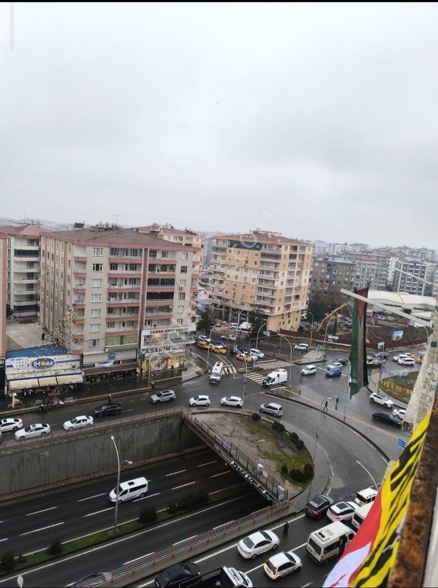 Tesisler,ana Caddeye Sifir,merkez,urfa Yolu Uzeri,welat Yapi — fotoğraf 2