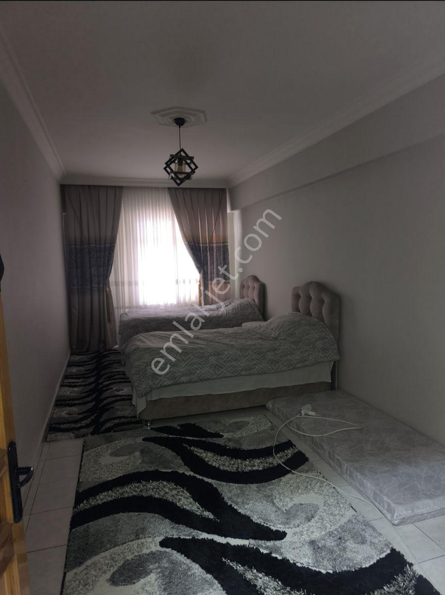 Tesisler,ana Caddeye Sifir,merkez,urfa Yolu Uzeri,welat Yapi — fotoğraf 8