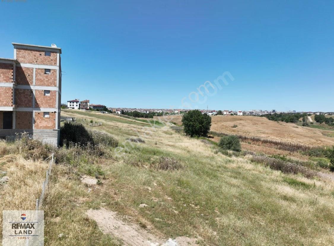 Remax Land' Den Havuzlarda 3 Kat Konut İmarlı Satılık Arsa! — fotoğraf 3