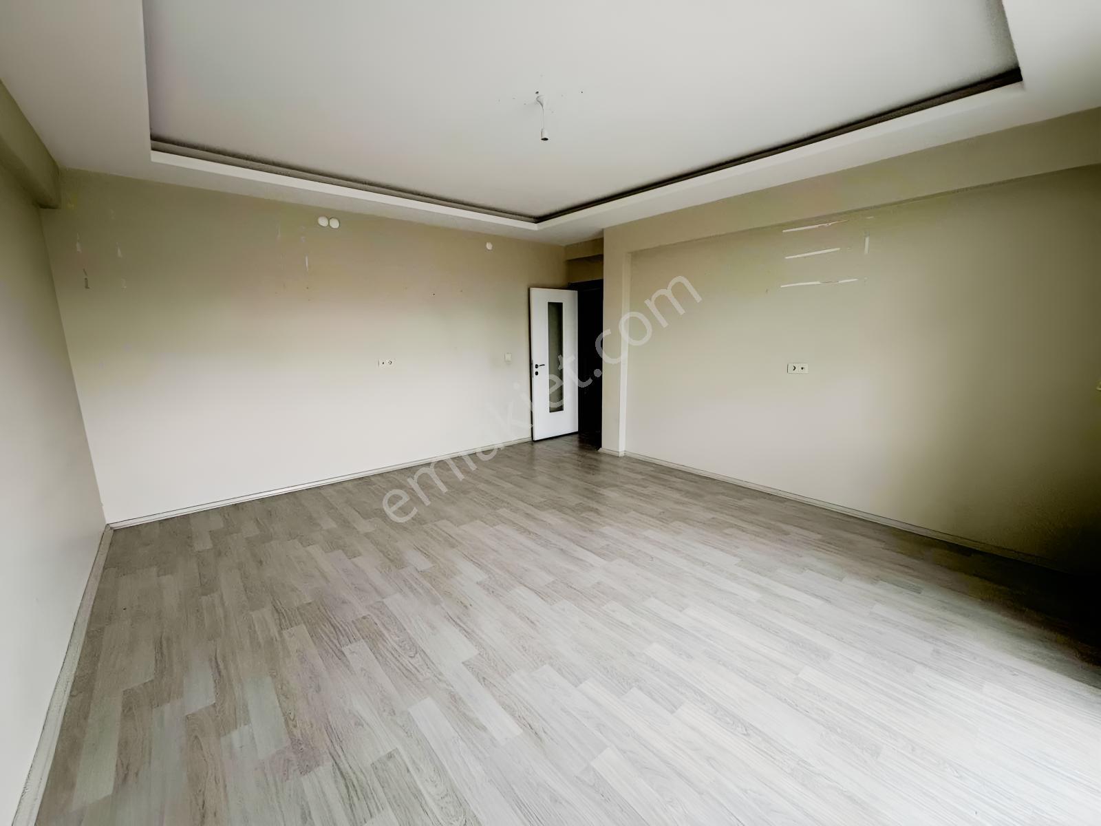 Aslanlı Kışla Cad. Üzeri Tramvay Yakını 150m² 3+1 Satılık Daire — fotoğraf 12