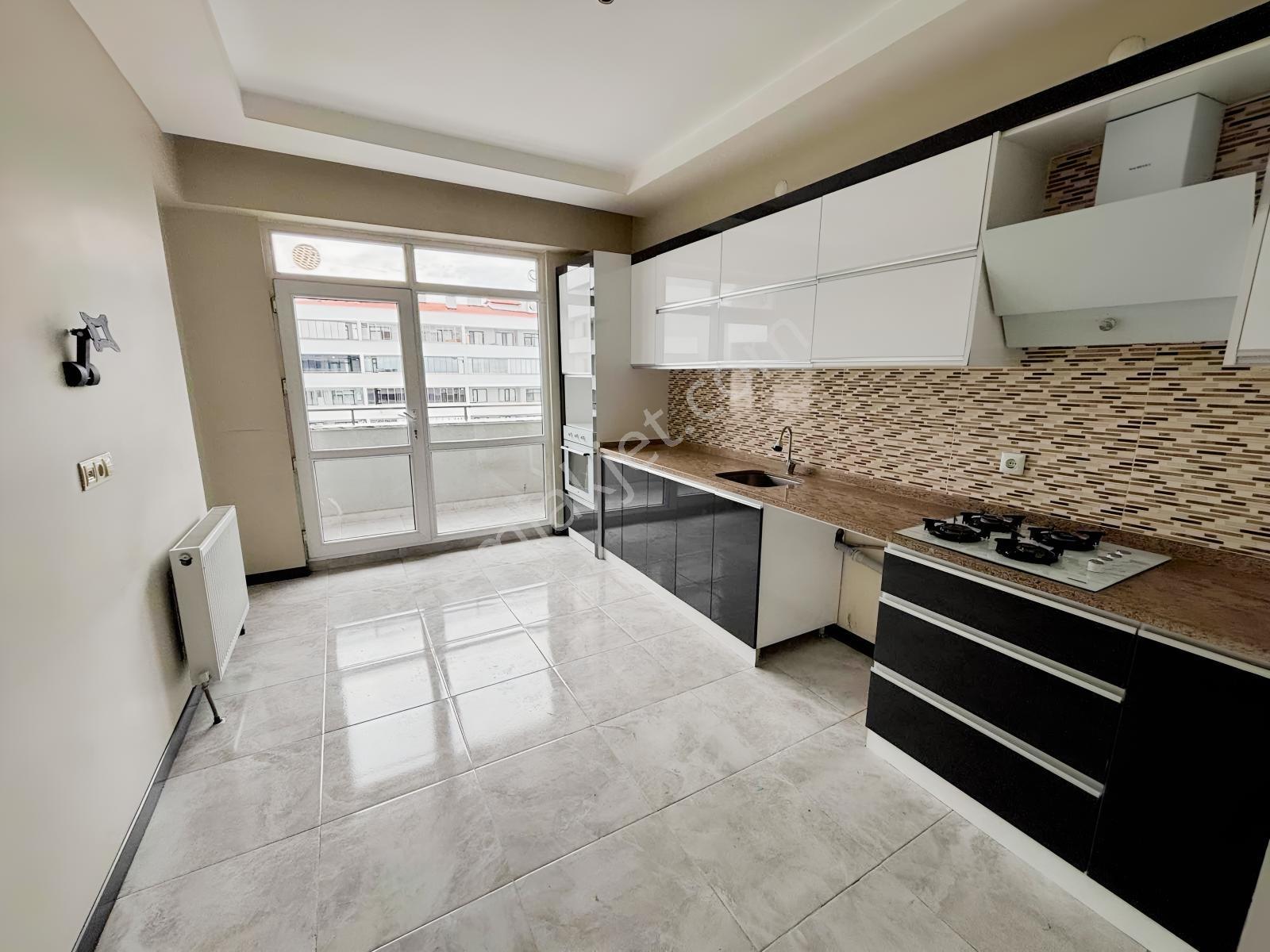 Aslanlı Kışla Cad. Üzeri Tramvay Yakını 150m² 3+1 Satılık Daire — fotoğraf 14