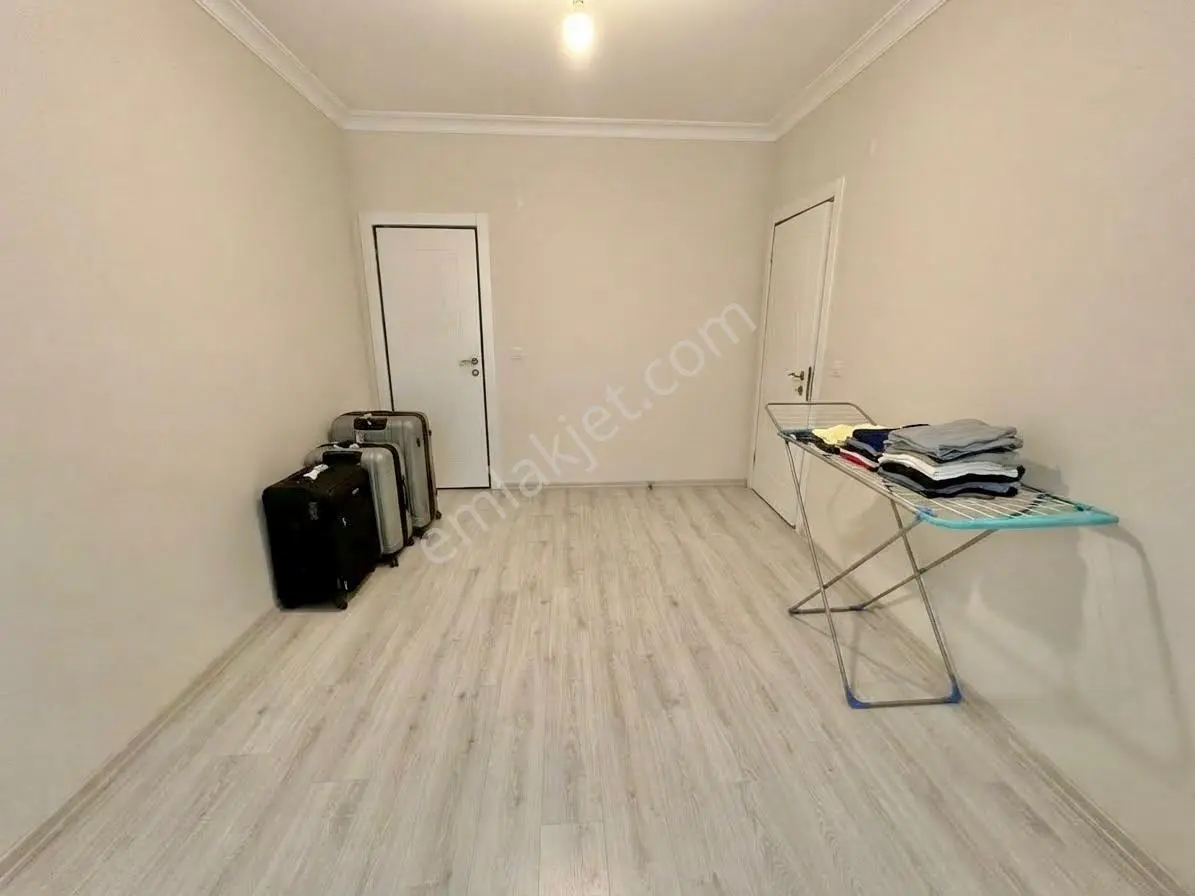 ꧁yetkili Ay Emlaktan꧂kadıköy Novada Yakını Arakat Ebeveyn Banyolu Satılık 2+1 Geniş Daire — fotoğraf 22