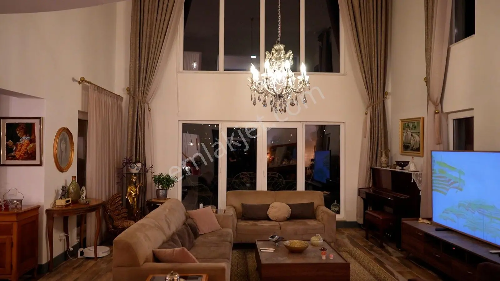 Alacaatlı Popüler Sitesinde Şerefiyeli Satılık Villa — fotoğraf 2