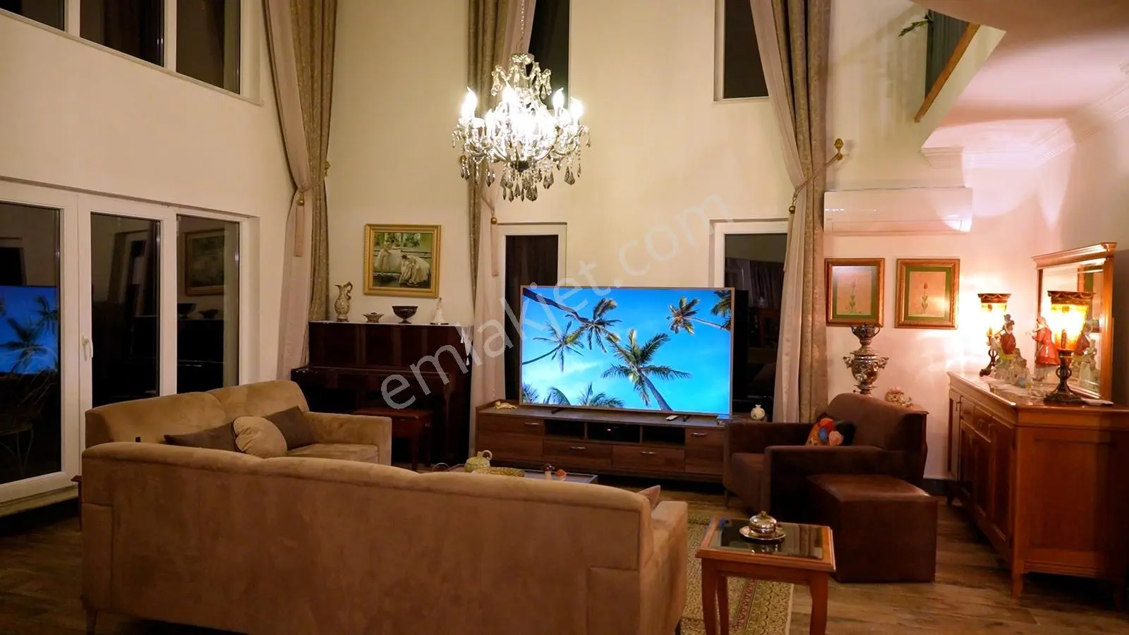 Alacaatlı Popüler Sitesinde Şerefiyeli Satılık Villa — fotoğraf 4