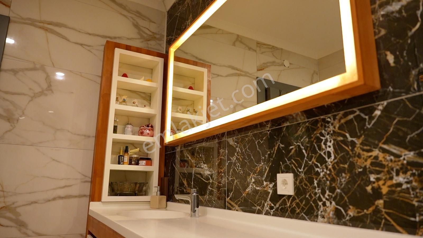 Alacaatlı Popüler Sitesinde Şerefiyeli Satılık Villa — fotoğraf 15