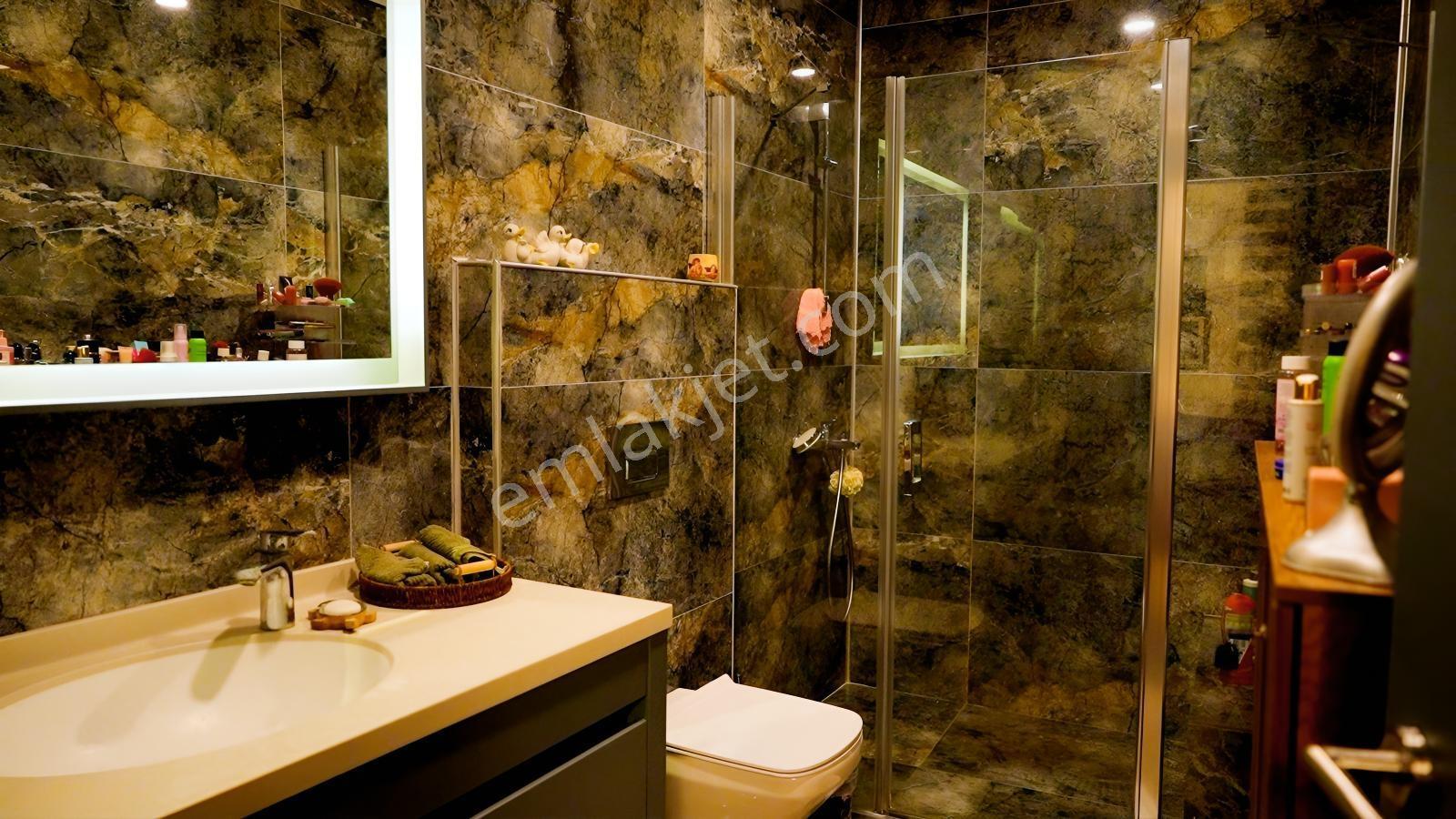 Alacaatlı Popüler Sitesinde Şerefiyeli Satılık Villa — fotoğraf 18