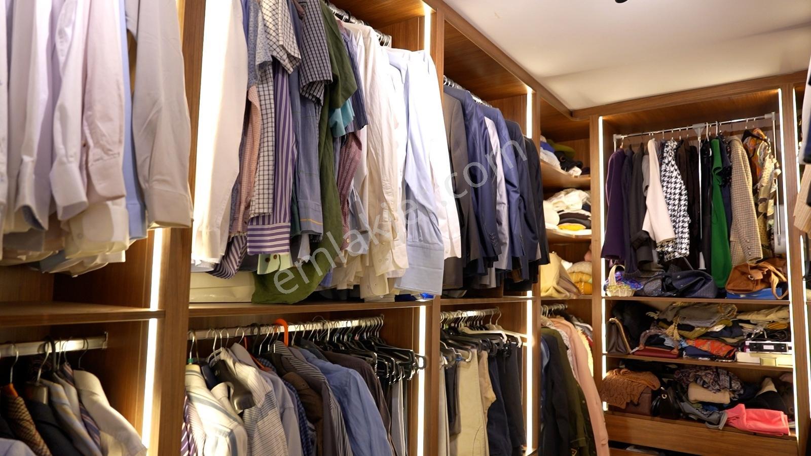 Alacaatlı Popüler Sitesinde Şerefiyeli Satılık Villa — fotoğraf 19