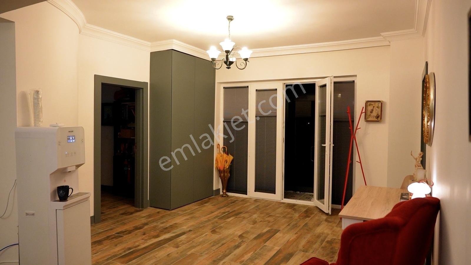 Alacaatlı Popüler Sitesinde Şerefiyeli Satılık Villa — fotoğraf 20