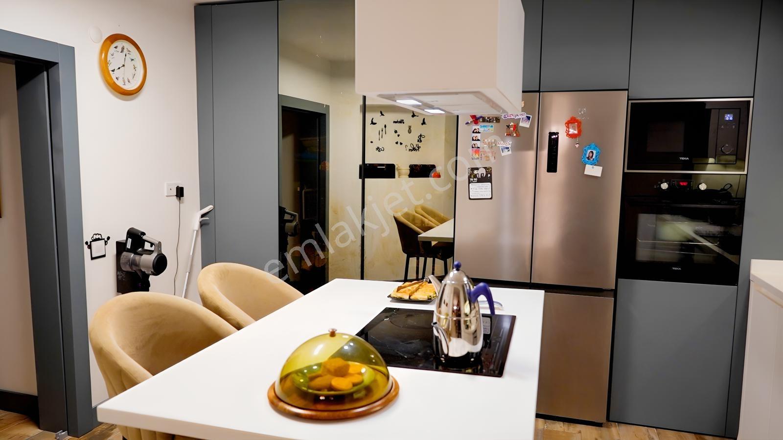 Alacaatlı Popüler Sitesinde Şerefiyeli Satılık Villa — fotoğraf 24
