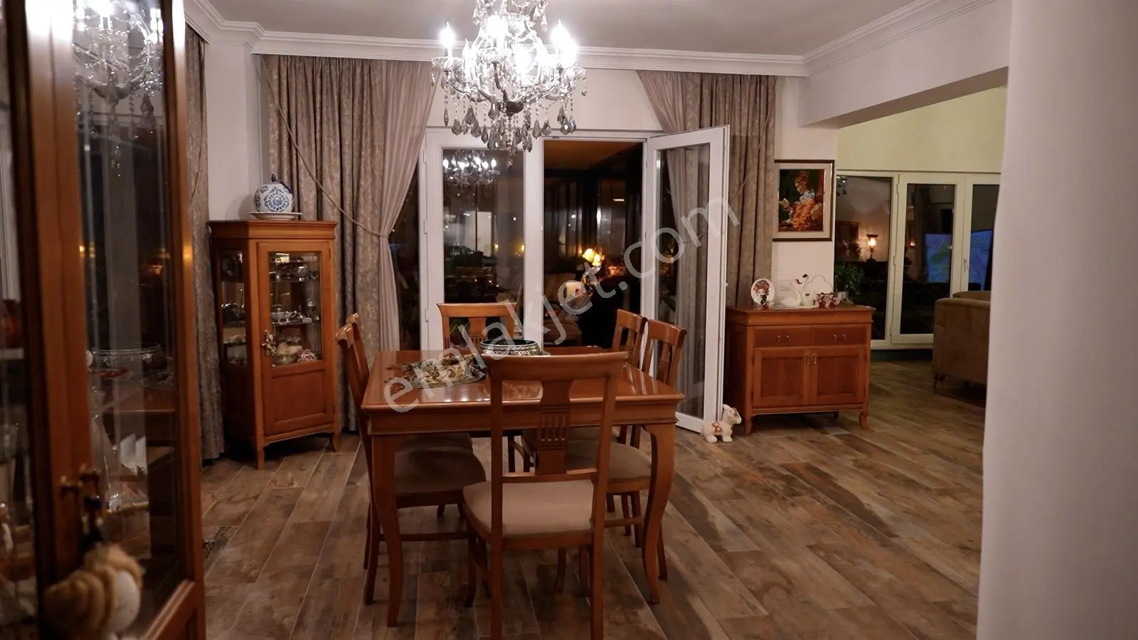 Alacaatlı Popüler Sitesinde Şerefiyeli Satılık Villa — fotoğraf 27