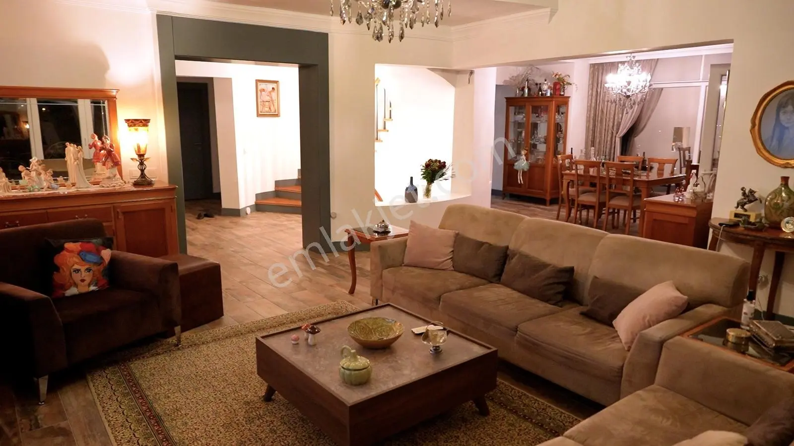Alacaatlı Popüler Sitesinde Şerefiyeli Satılık Villa — fotoğraf 39