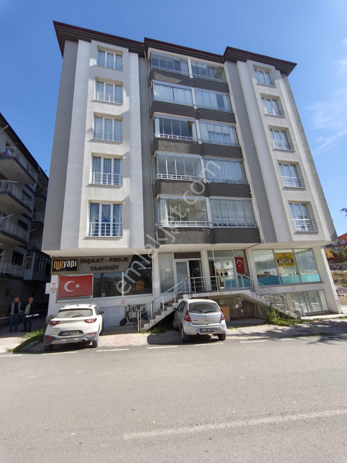 Niğde Ulukışla Merkez De Satılık Daire — fotoğraf 3