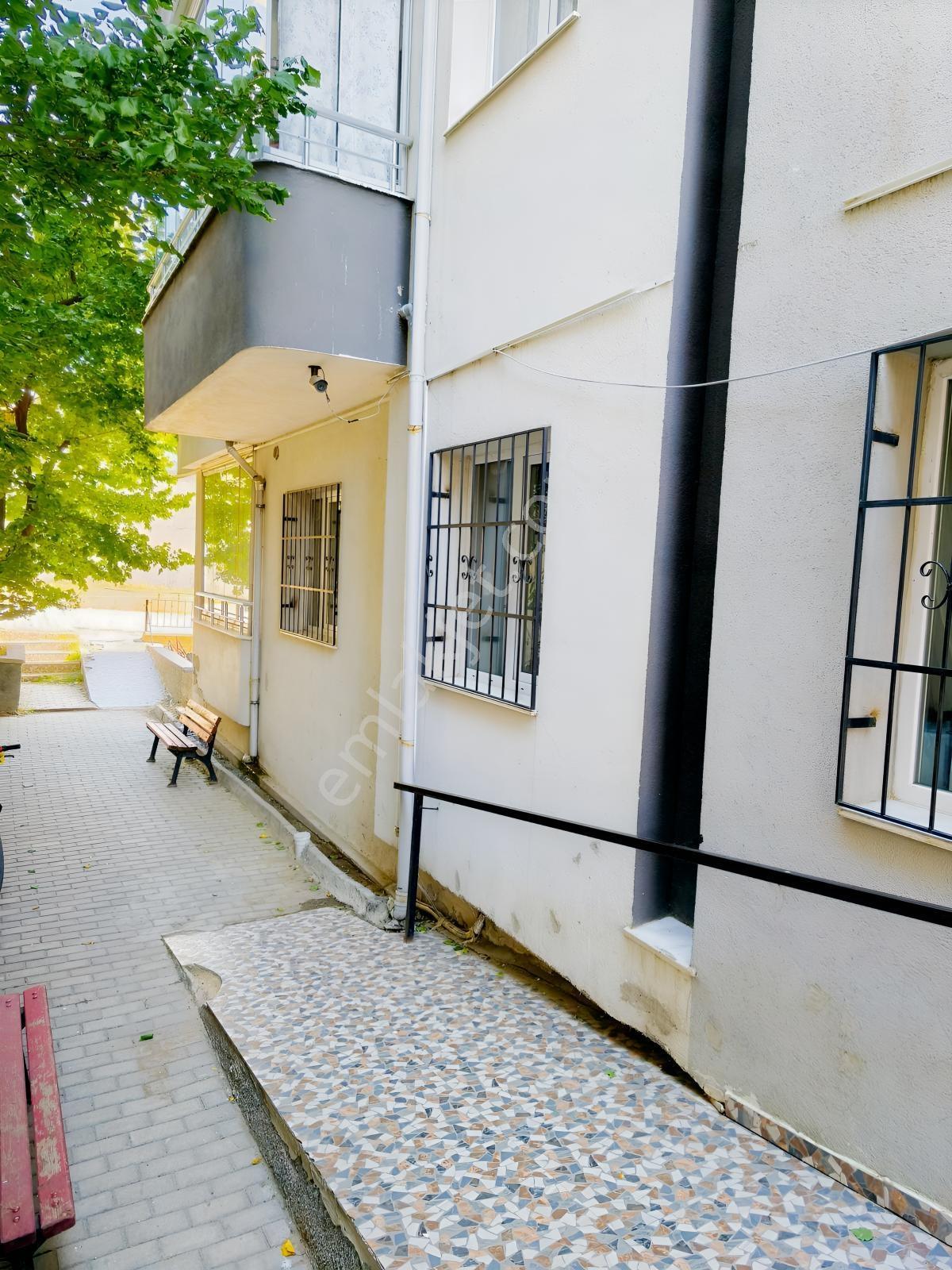 Niğde Ulukışla Merkez De Satılık Daire — fotoğraf 7