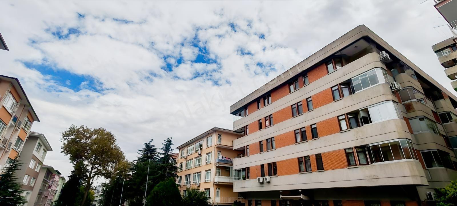 Tirebolu Sokakta 3+1 Satılık Daire — fotoğraf 13