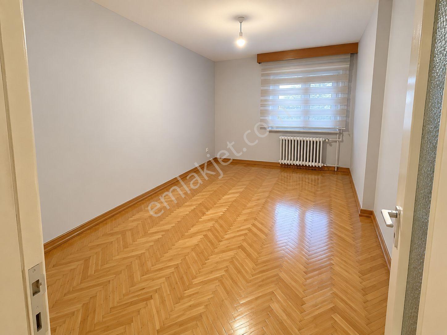Tirebolu Sokakta 3+1 Satılık Daire — fotoğraf 18