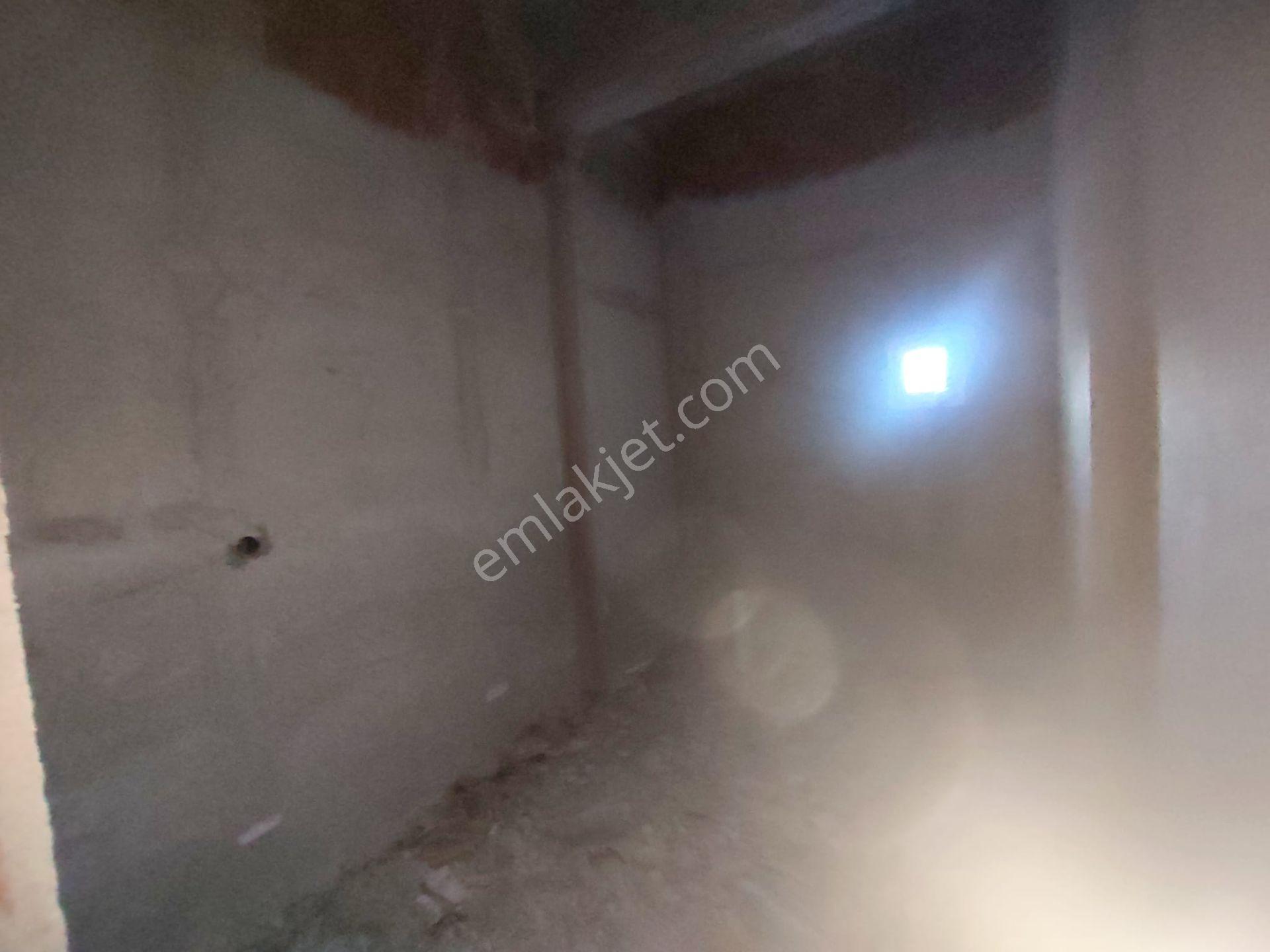 Kuşadası Kaymakam Sk.da Deniz Manzaralı Natamam 3+1 Satılık Daire — fotoğraf 7