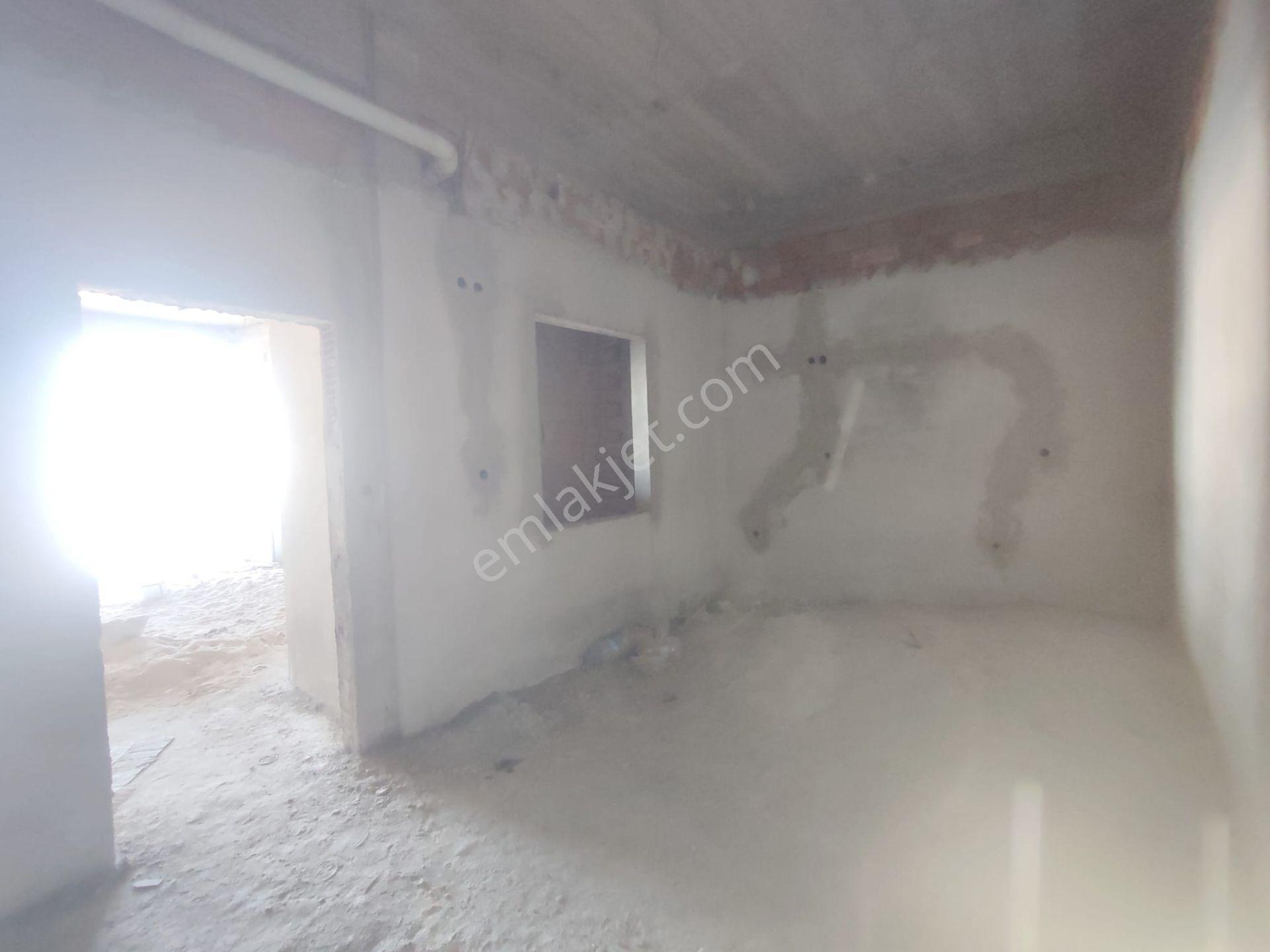 Kuşadası Kaymakam Sk.da Deniz Manzaralı Natamam 3+1 Satılık Daire — fotoğraf 17
