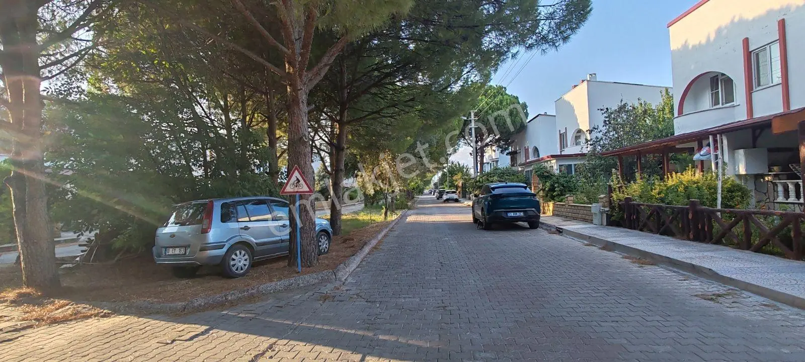 Burhaniye İmko Sitesi'nde Tümüyle Yenilenmiş Villa — fotoğraf 5