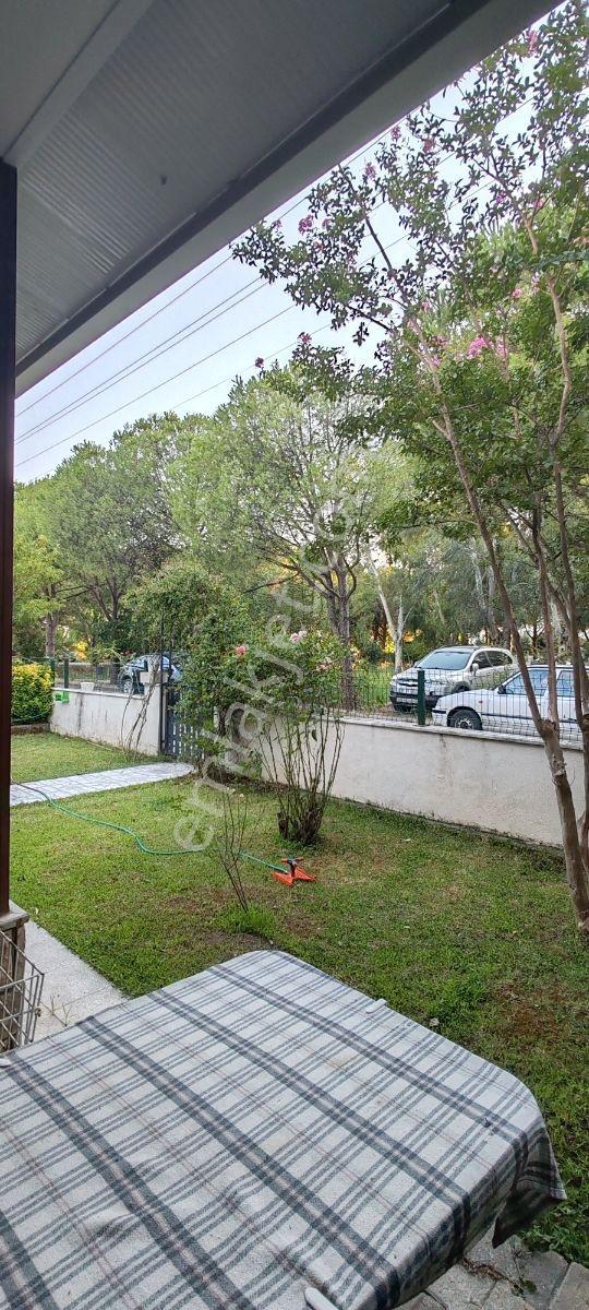 Burhaniye İmko Sitesi'nde Tümüyle Yenilenmiş Villa — fotoğraf 11