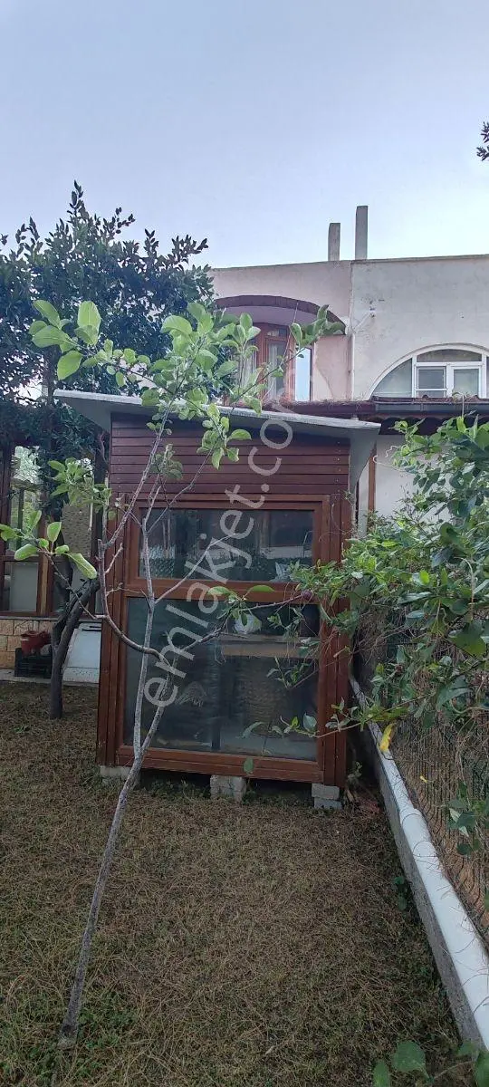 Burhaniye İmko Sitesi'nde Tümüyle Yenilenmiş Villa — fotoğraf 24