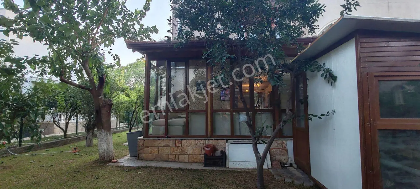 Burhaniye İmko Sitesi'nde Tümüyle Yenilenmiş Villa — fotoğraf 27