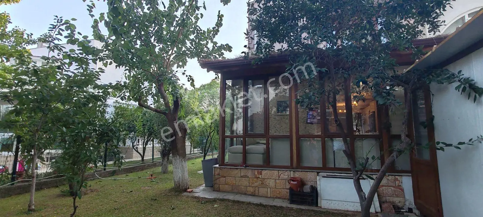 Burhaniye İmko Sitesi'nde Tümüyle Yenilenmiş Villa — fotoğraf 28