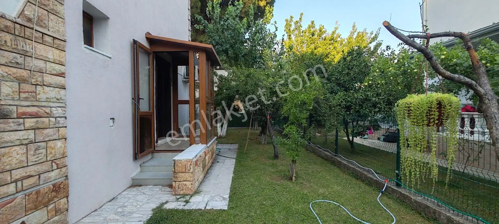 Burhaniye İmko Sitesi'nde Tümüyle Yenilenmiş Villa — fotoğraf 29