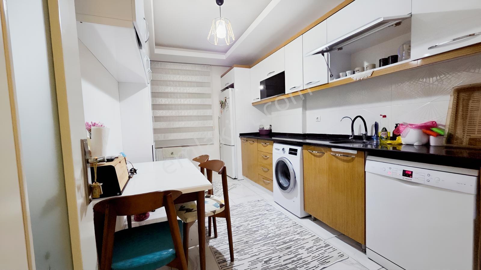 Habibler Mahallesinde 1.katta Asansörlü 3+1 120m² Fırsat Daire — fotoğraf 13