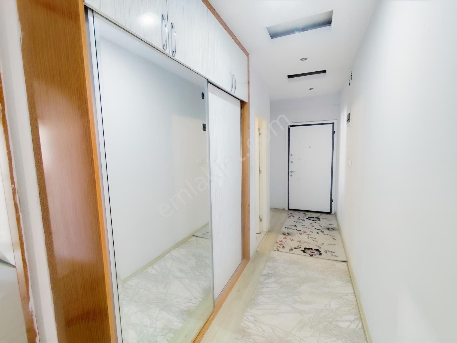 Tekerek Mahallesinde Satılık 3+1 Daire — fotoğraf 4