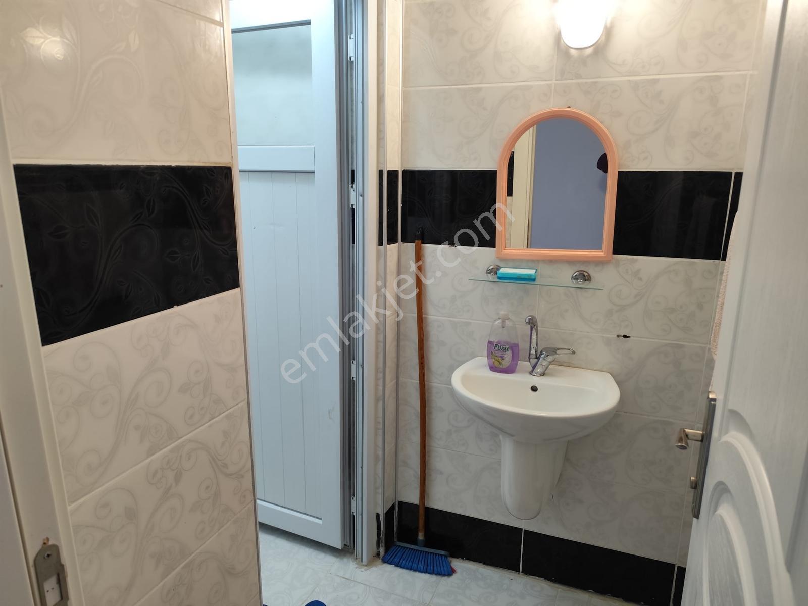 Tekerek Mahallesinde Satılık 3+1 Daire — fotoğraf 14