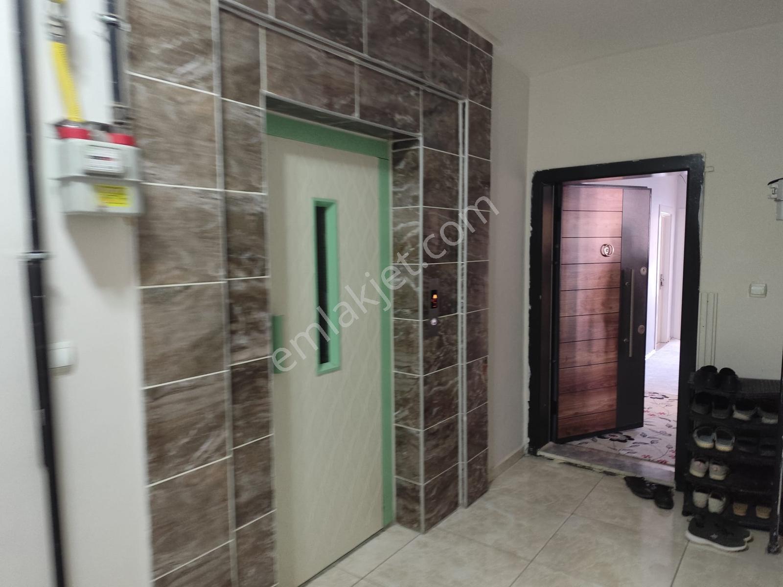 Tekerek Mahallesinde Satılık 3+1 Daire — fotoğraf 16