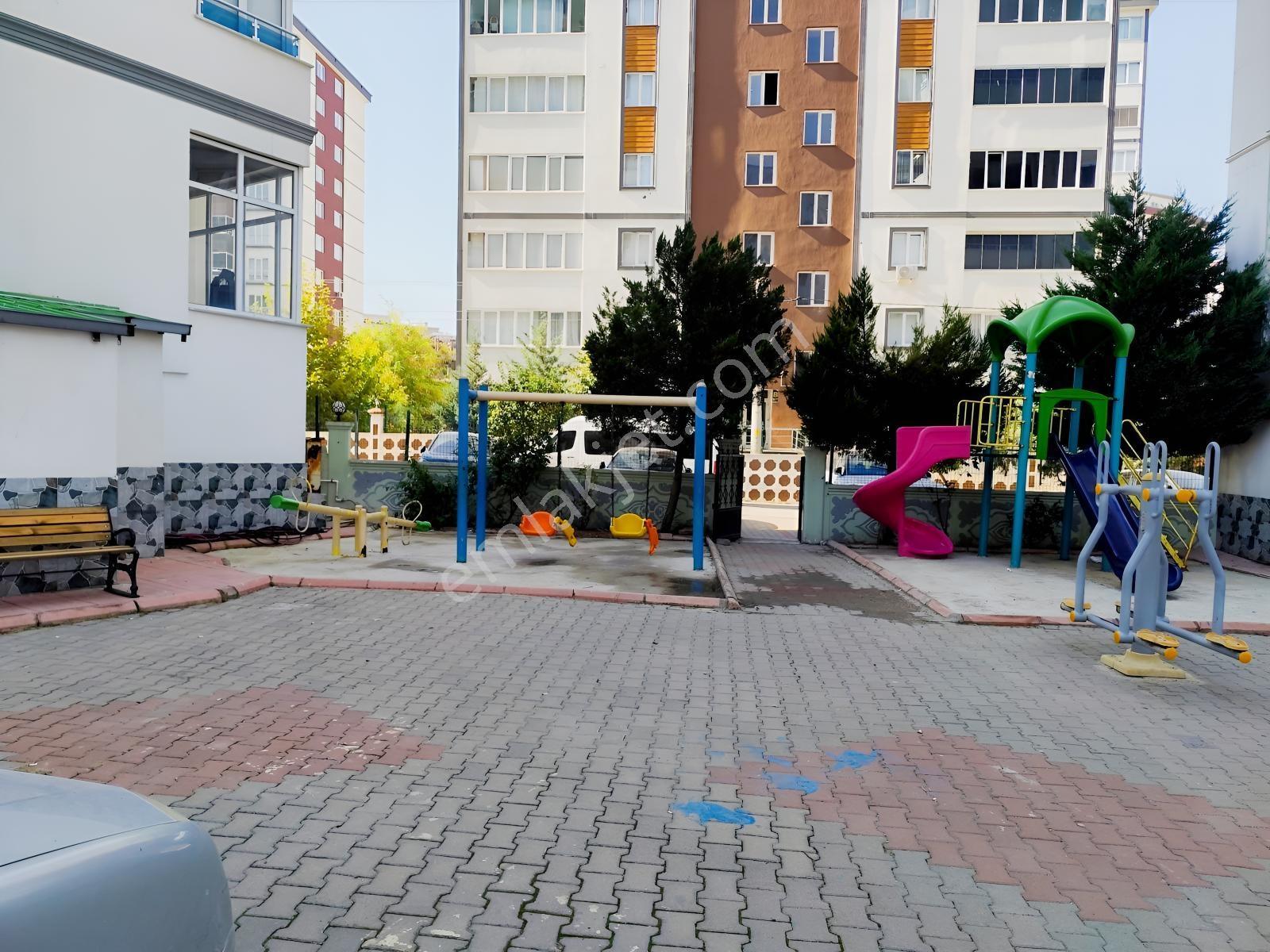 Tekerek Mahallesinde Satılık 3+1 Daire — fotoğraf 22