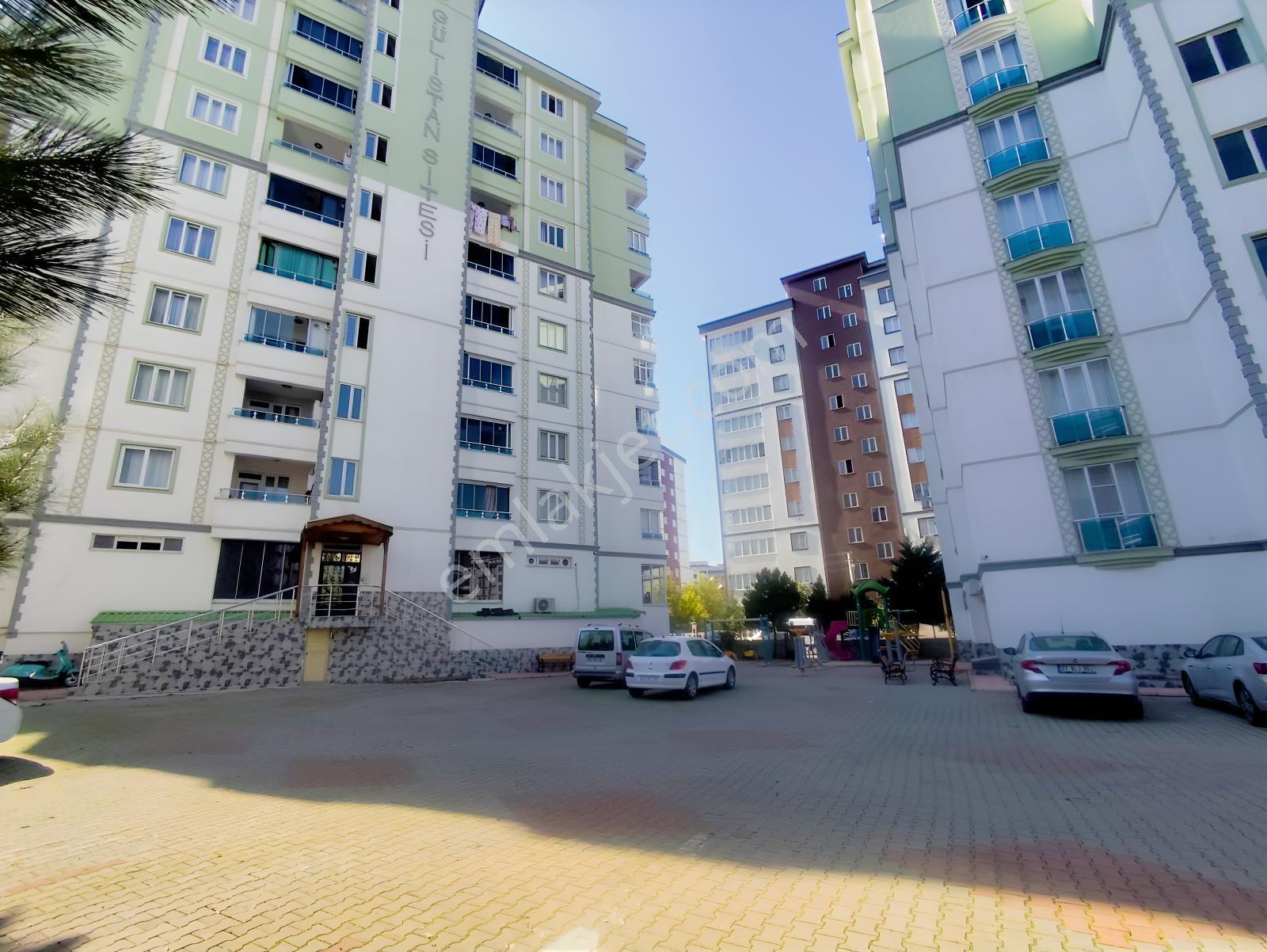 Tekerek Mahallesinde Satılık 3+1 Daire — fotoğraf 24